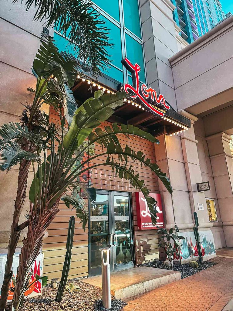 Lona restaurant entrance in Tampa