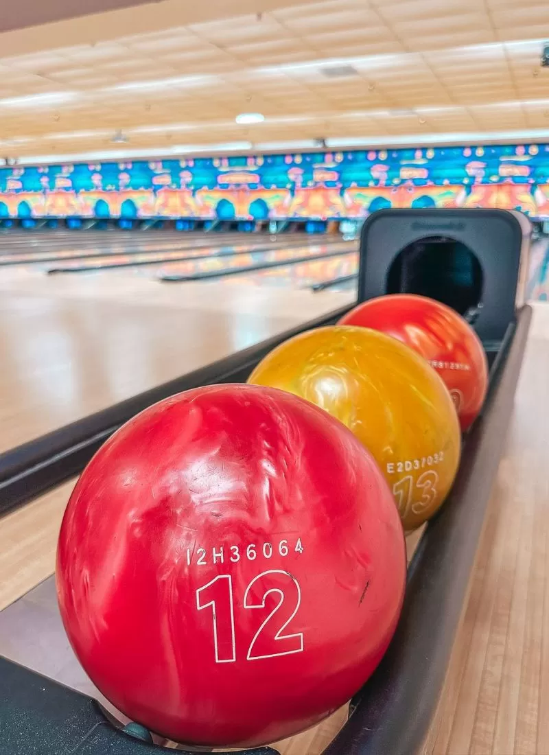 the best bowling alleys in tampa florida